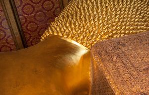 Buddha's neck
