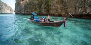 Look at the color of the water!